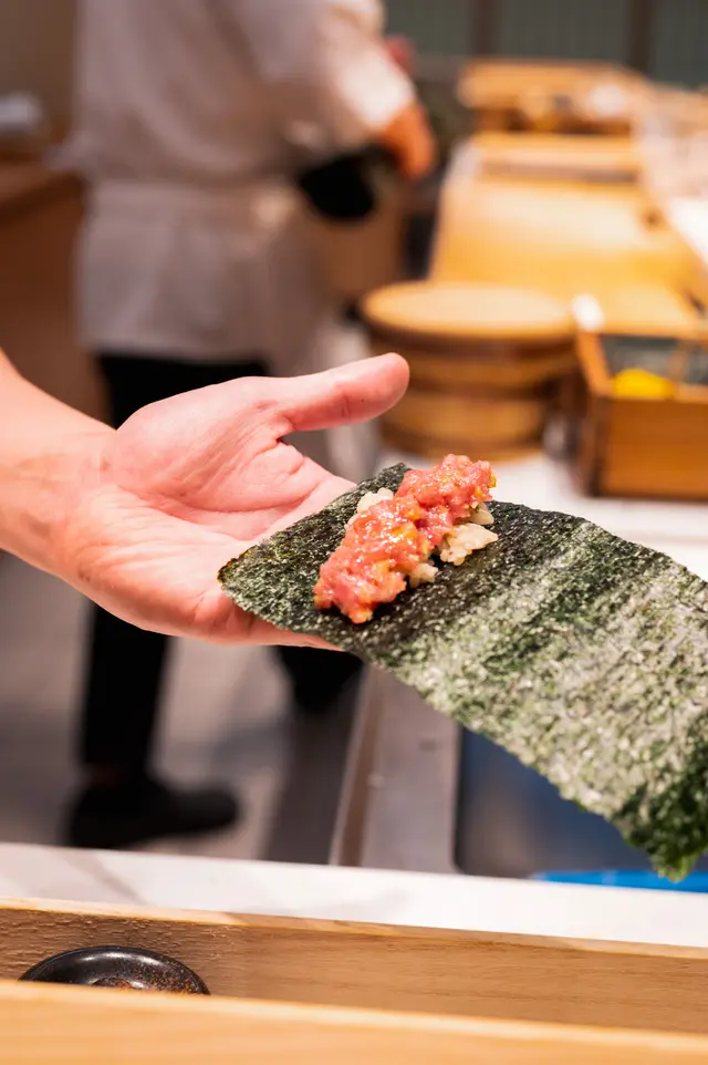 吞拿魚蓉捲物
