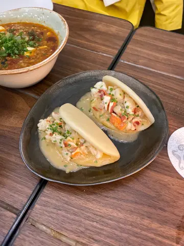 Lobster  bao