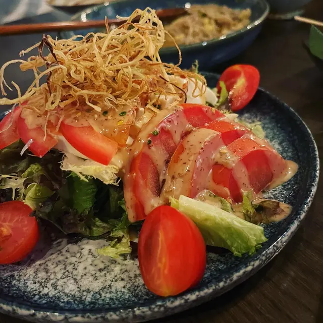 胡麻豆腐蕃茄沙律