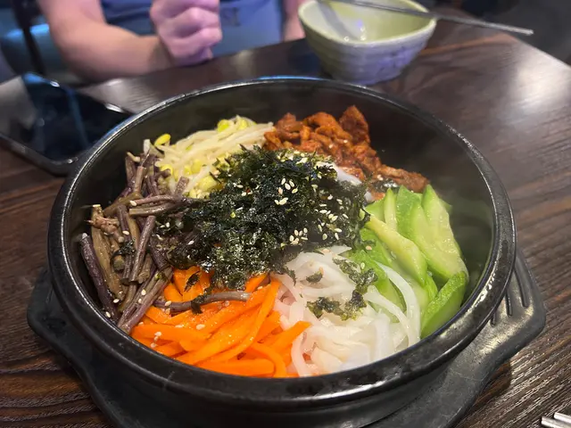 泡菜豬肉石鍋飯