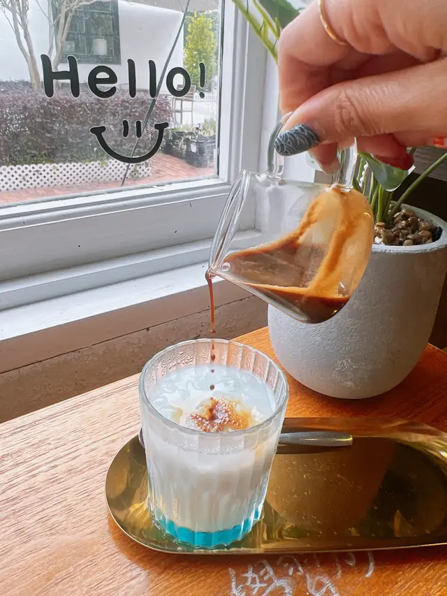 藍柑橘鮮奶咖啡