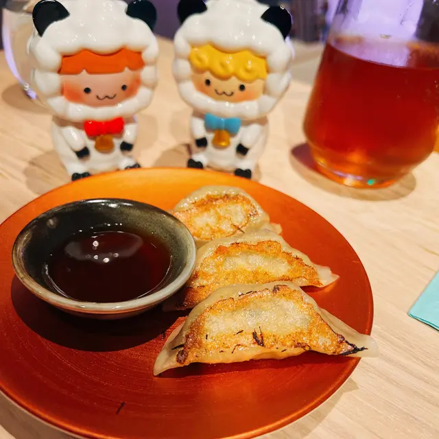 自家製牡蠣餃子