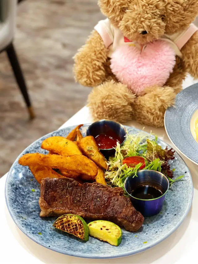 美國肩胛牛小排配薯菜 