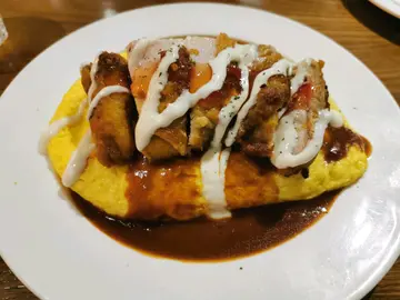 甜味烤鸡蛋包饭