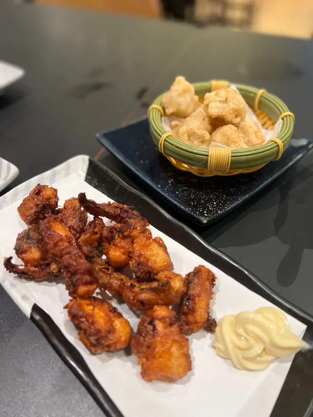 風味魷魚鬚 + 酥炸墨魚嘴