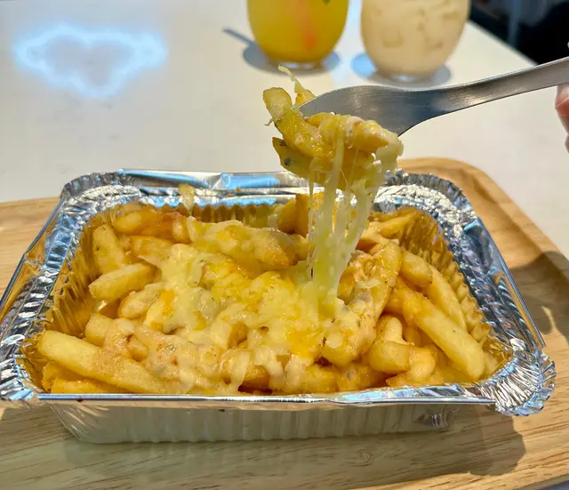 芝士焗薯條(秘醬)