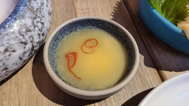 赤海老刺身辣青檸汁