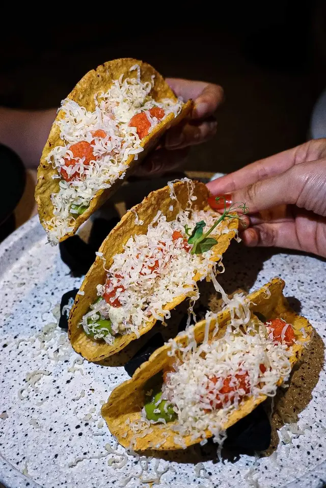 明太子康提芝士蟹肉墨西哥夾餅