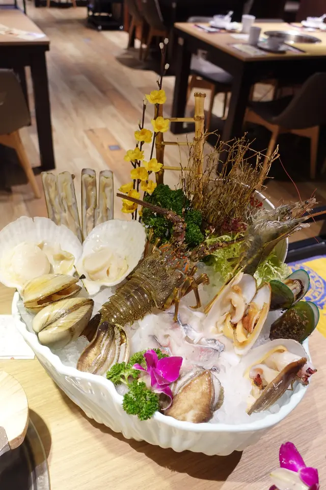 波士頓龍蝦海鮮盤 (十款)