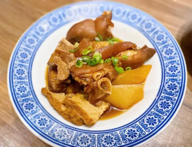 傳統滷豬腳蘿蔔