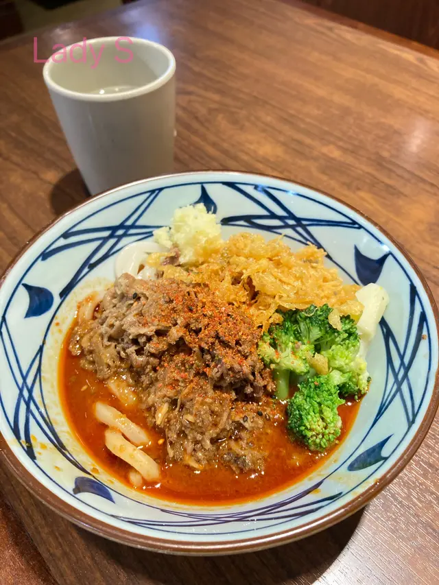 牛肉麻醬拌烏冬