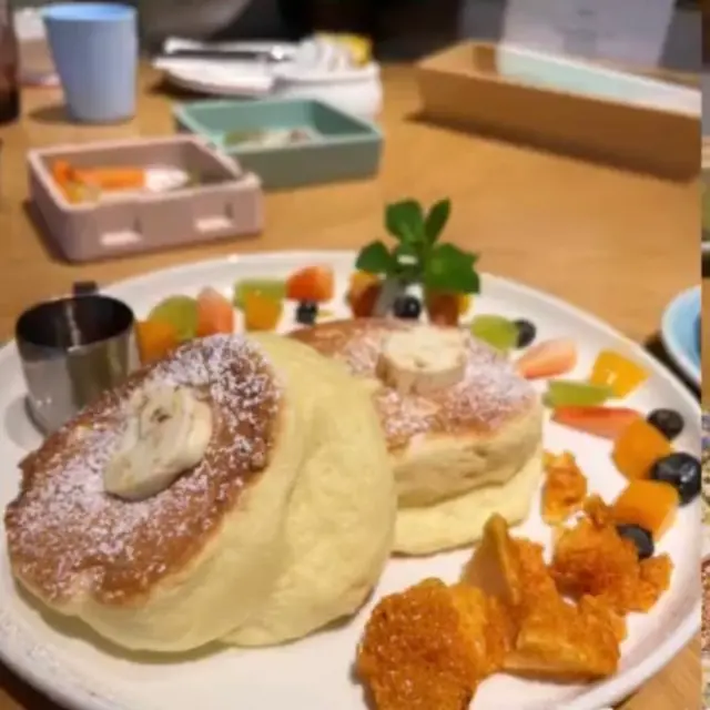 Honeycomb Butter Pancake