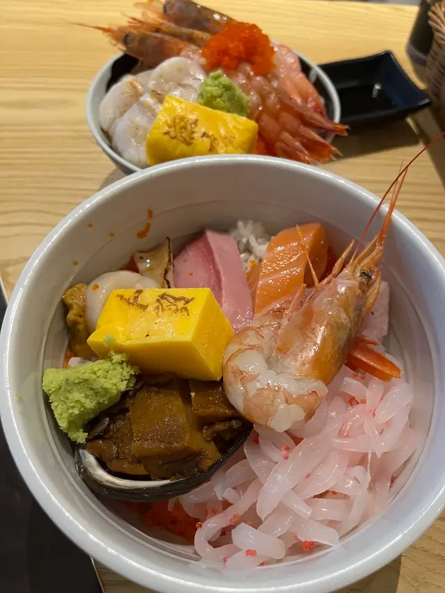漁吉特選丼