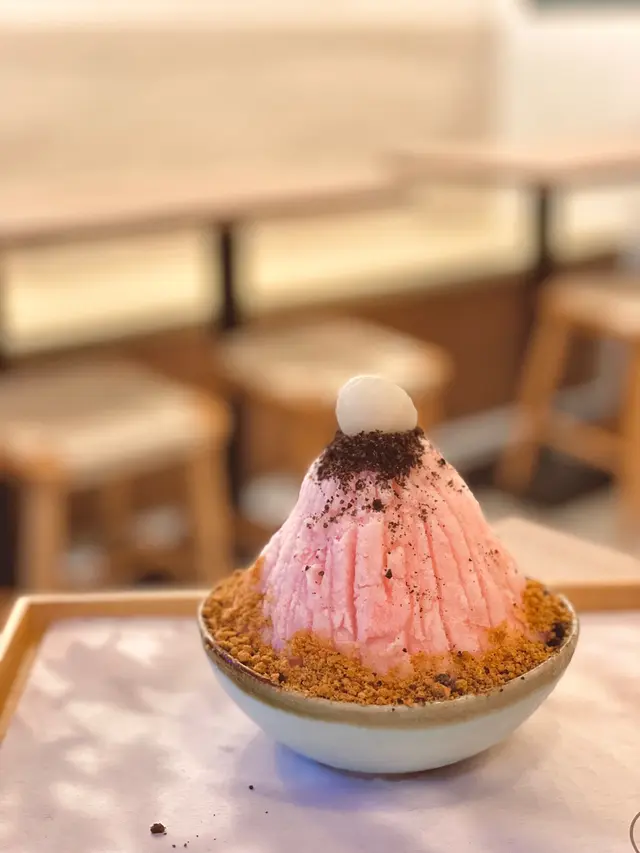 士多啤梨綿綿冰