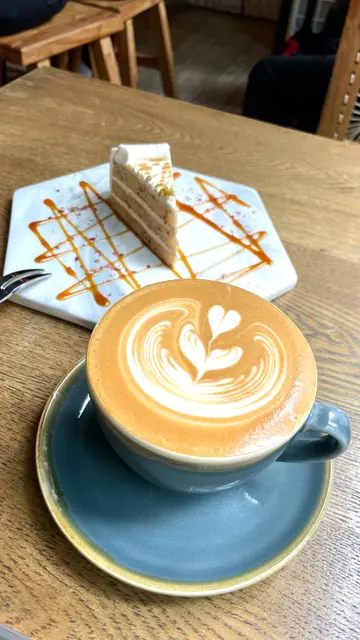 奶茶小蛋糕