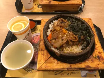 牛肉石头锅饭