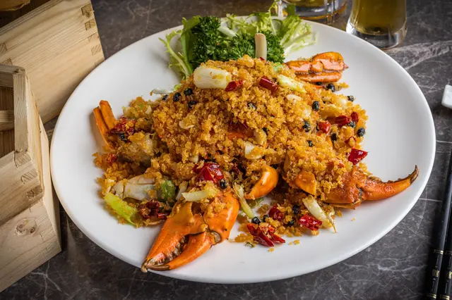 點粵避風塘炒肉蟹