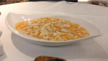 蟹肉蟹籽烩伊面