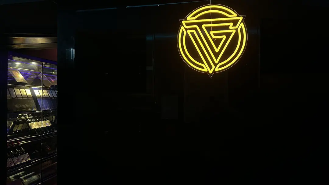 TRIANGLE