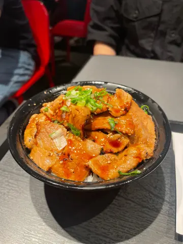 豚肉丼