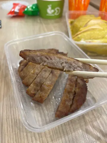 香煎手剁魚香肉餅