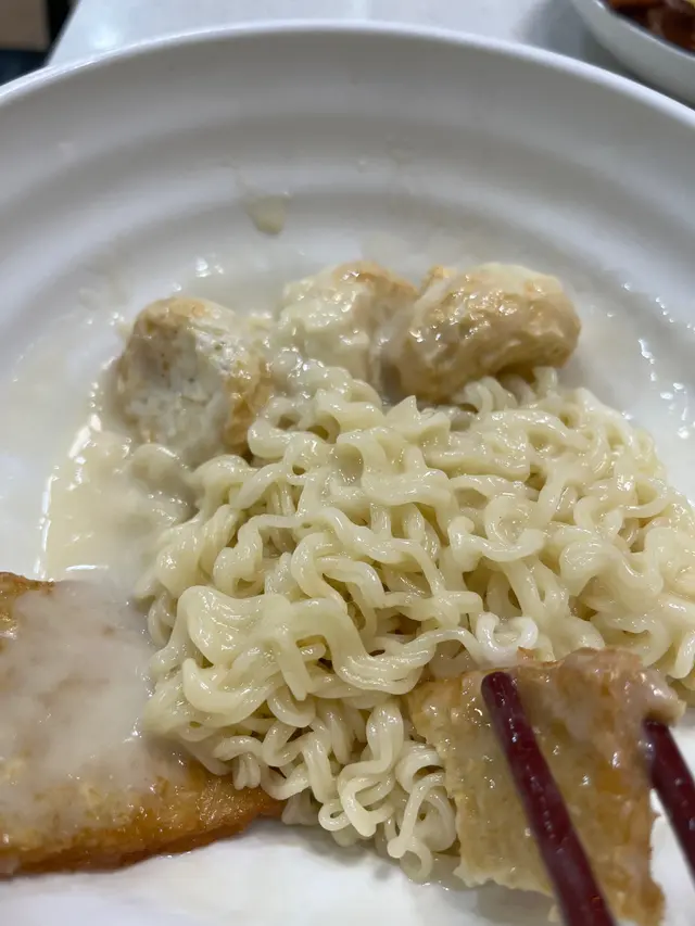芝士撈麵