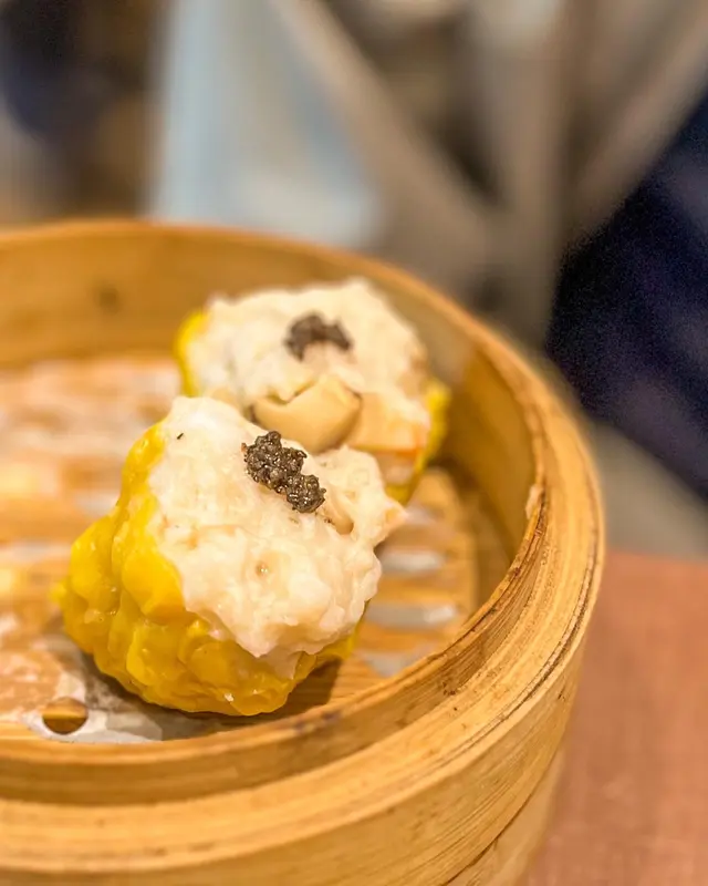 黑松露北菇燒賣皇