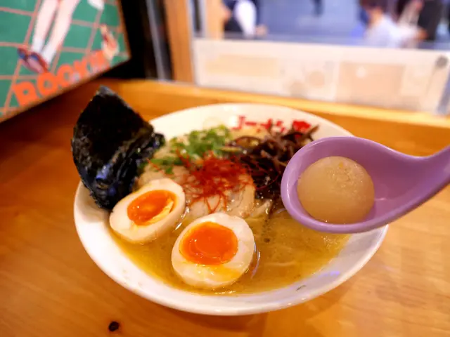 香濃雞白湯拉麵