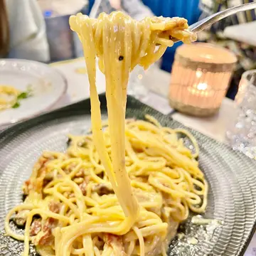 招牌卡邦尼巴马臣芝士意粉