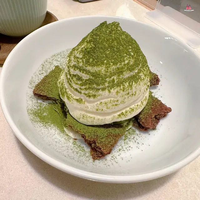 抹茶奶油芝士.白玉丸子‧焙茶脆餅