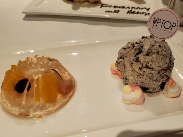 白酒藍莓啫喱&提子冧酒雪糕