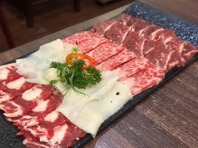 牛拼盤