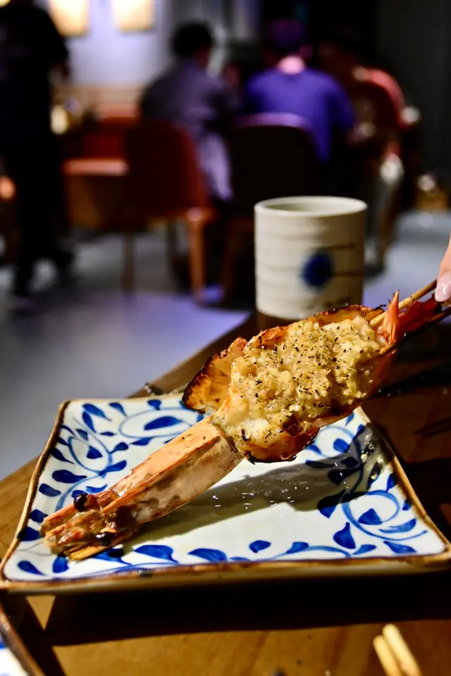 牛油蒜蓉燒虎蝦