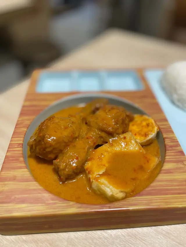 辣tuti雞配厚切豆腐