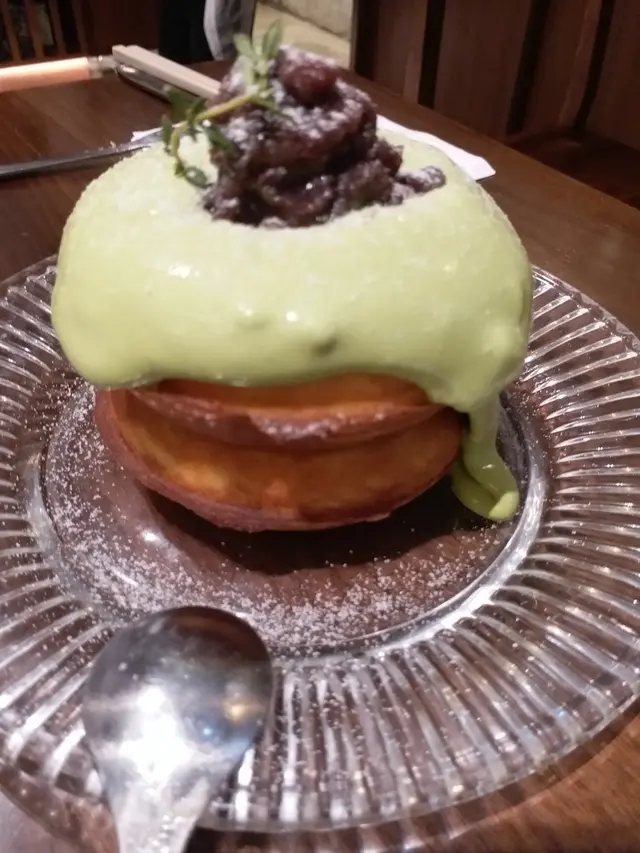 小倉抹茶淋醬雙層窩夫