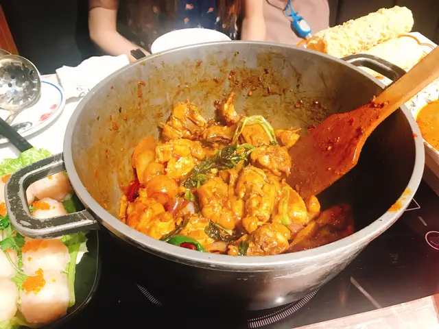 豐鍋招牌麻辣雞煲