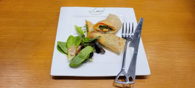 台式肉鬆起司香蔥蛋餅