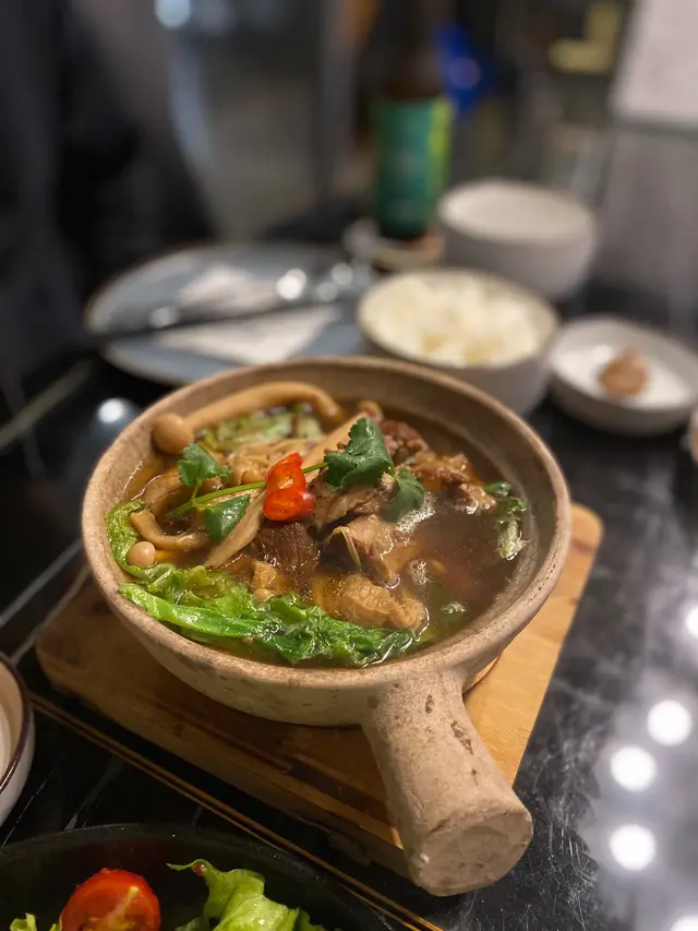 火熱馬拉砂煲肉骨茶