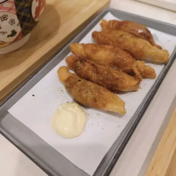 鸡皮饺子