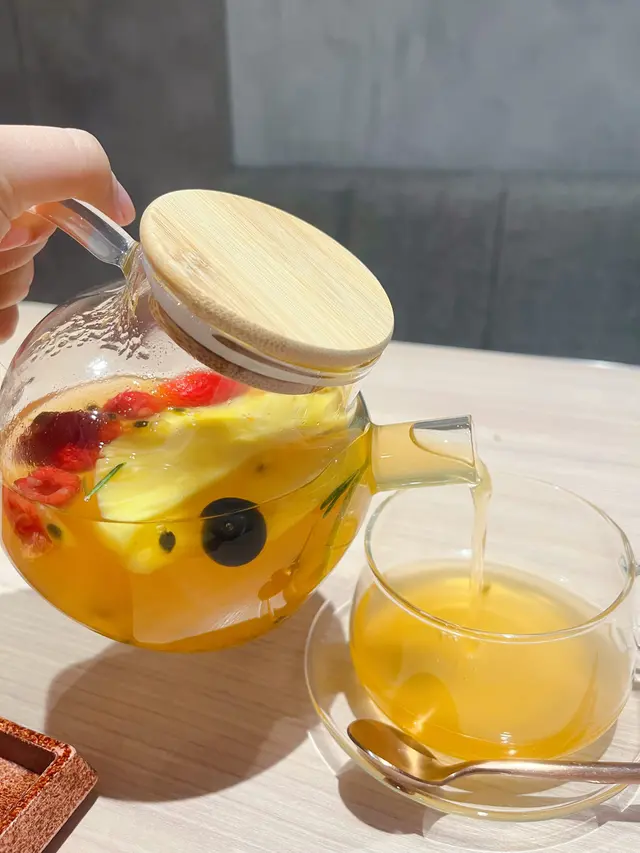 （熱）四季青宣鮮果茶