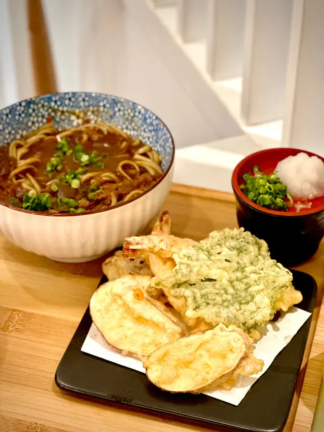 雜錦天婦羅咖喱烏冬