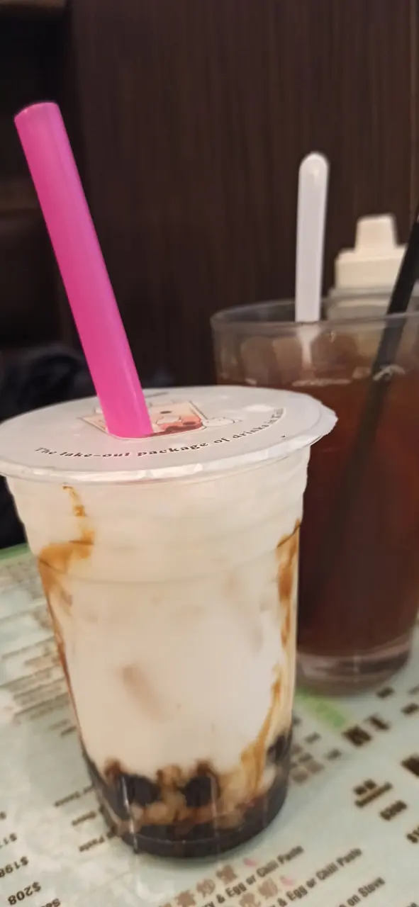 黑糖珍珠椰汁，冰凍檸茶