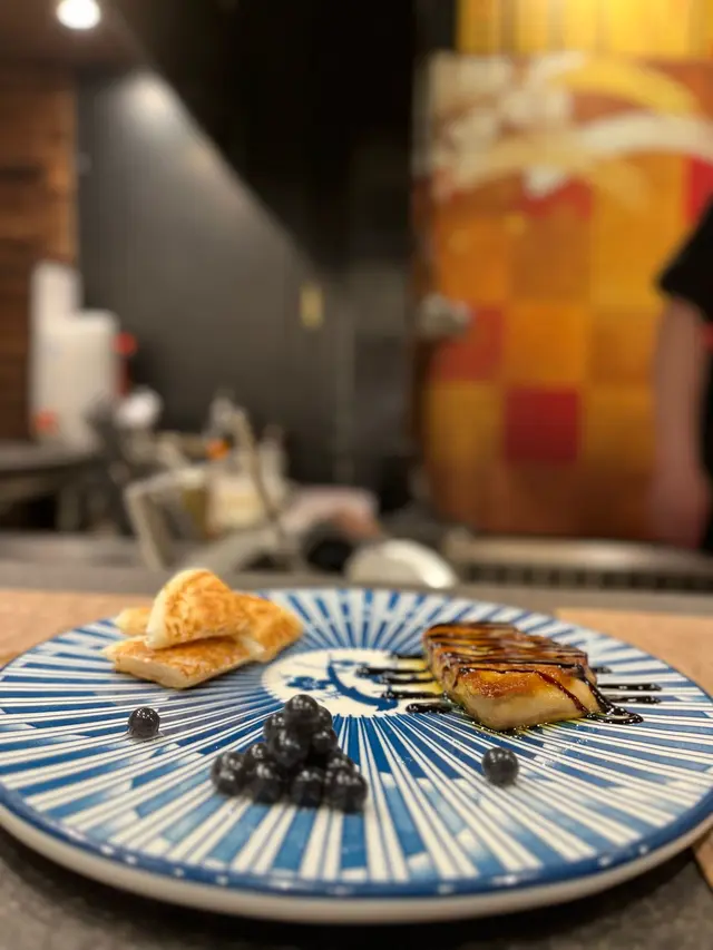 香煎鵝肝山芋餅