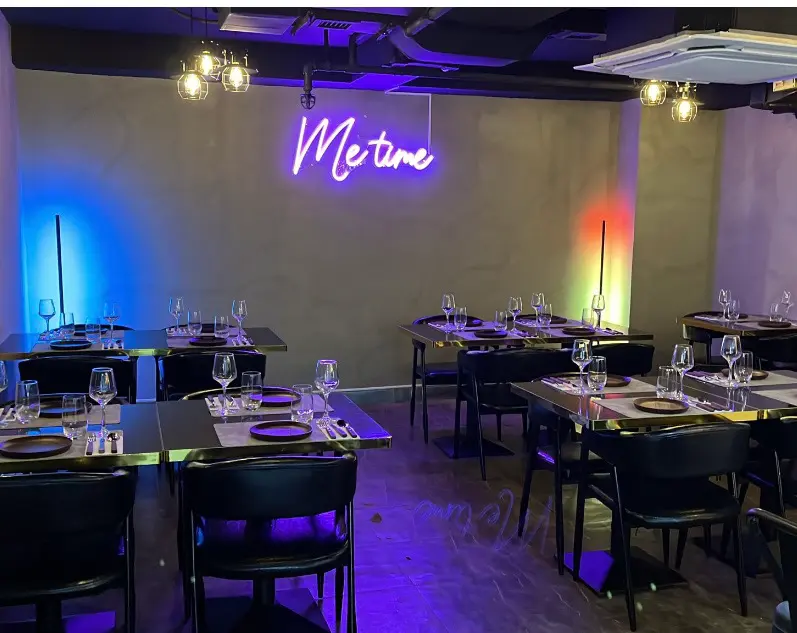 Me Time Bar & Restaurant的相片 香港旺角的西式樓上cafe OpenRice 香港開飯喇