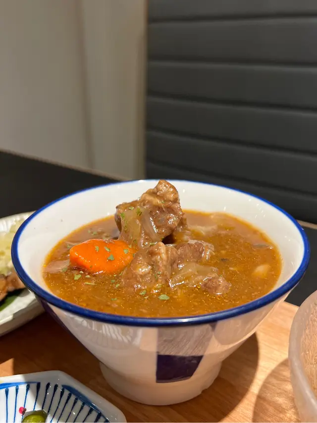 紅酒汁煮牛肋條