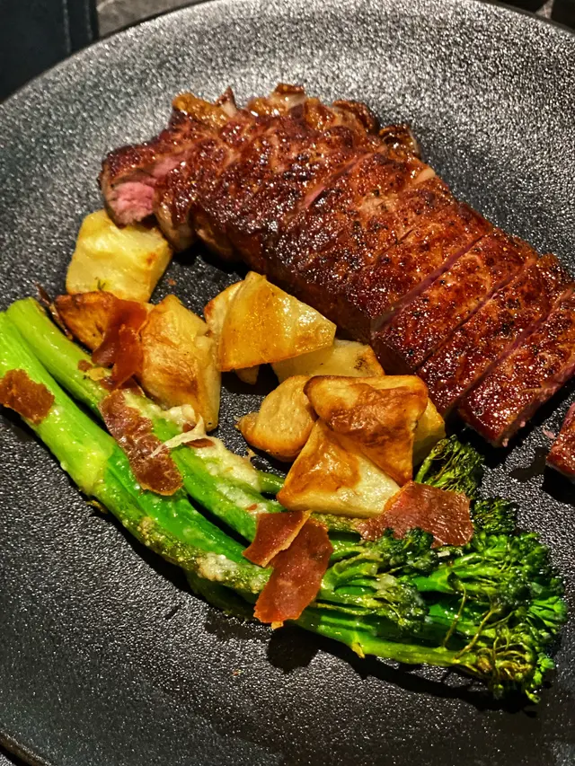 比很多扒房更出色,好味到唔想同朋友分享😂🤭