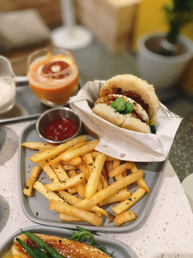 雙層黯然銷魂飯堡