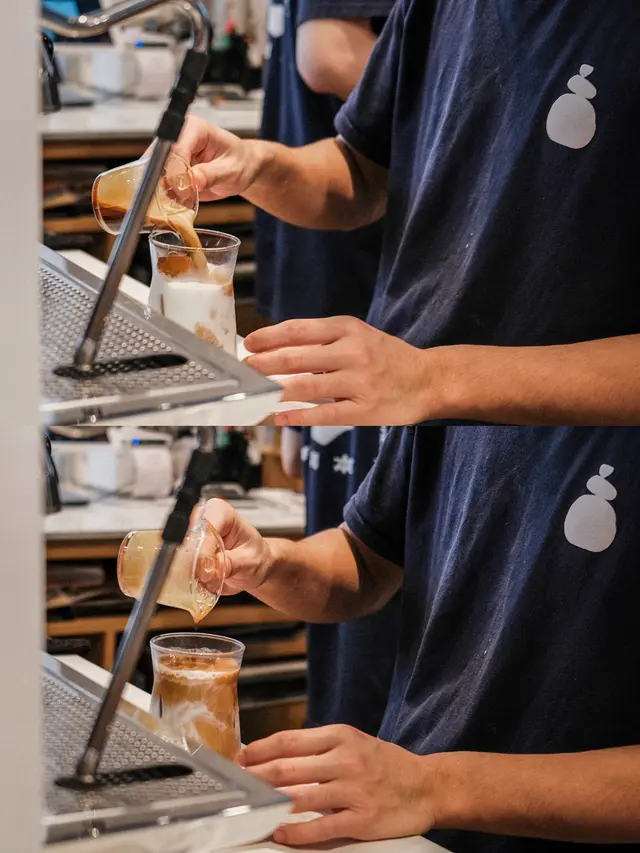 Iced Caffe Latte