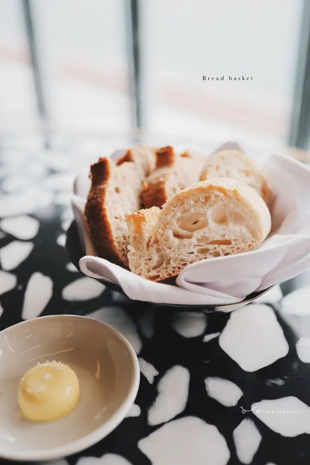 不過不失的麵包籃