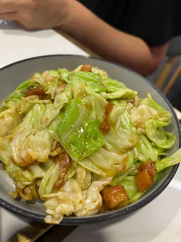 拍蒜金玉手撕包菜